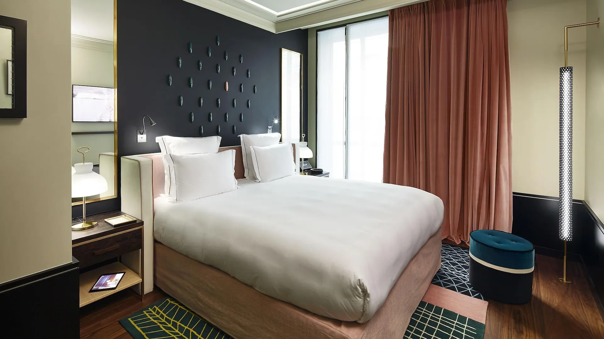 Le Roch & Hotel 5*