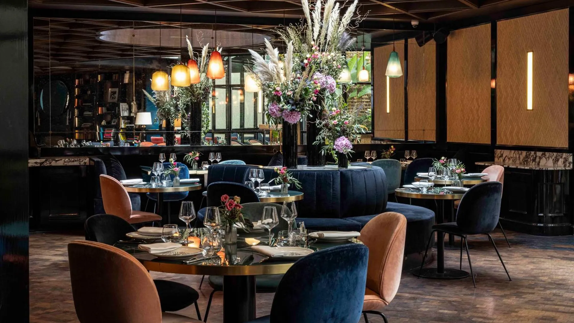 Le Roch &