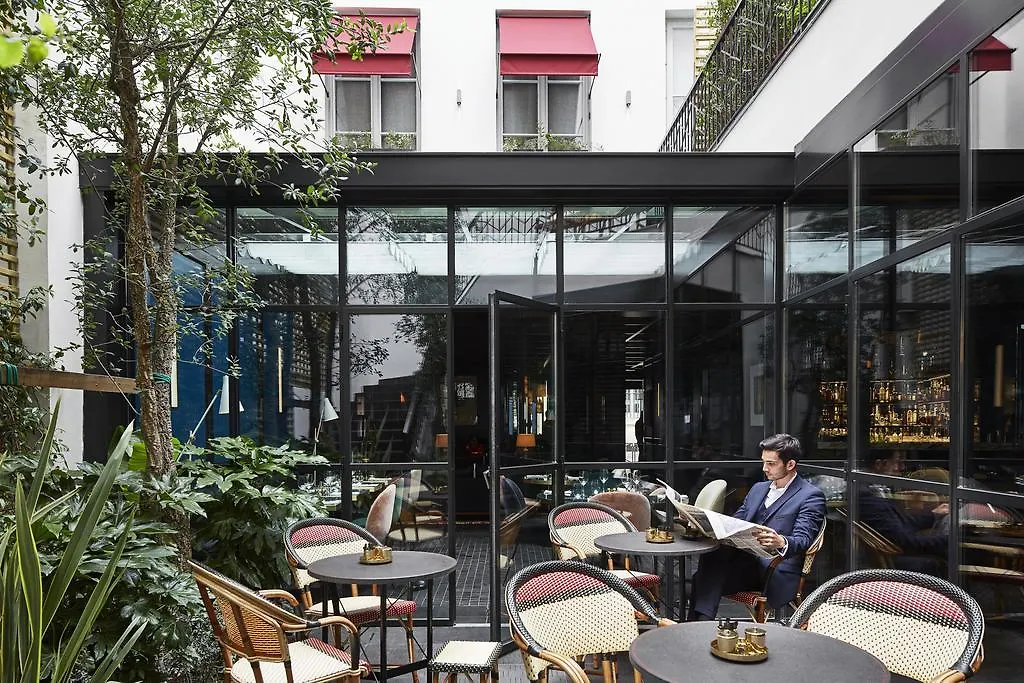 Le Roch & Hotel 5*